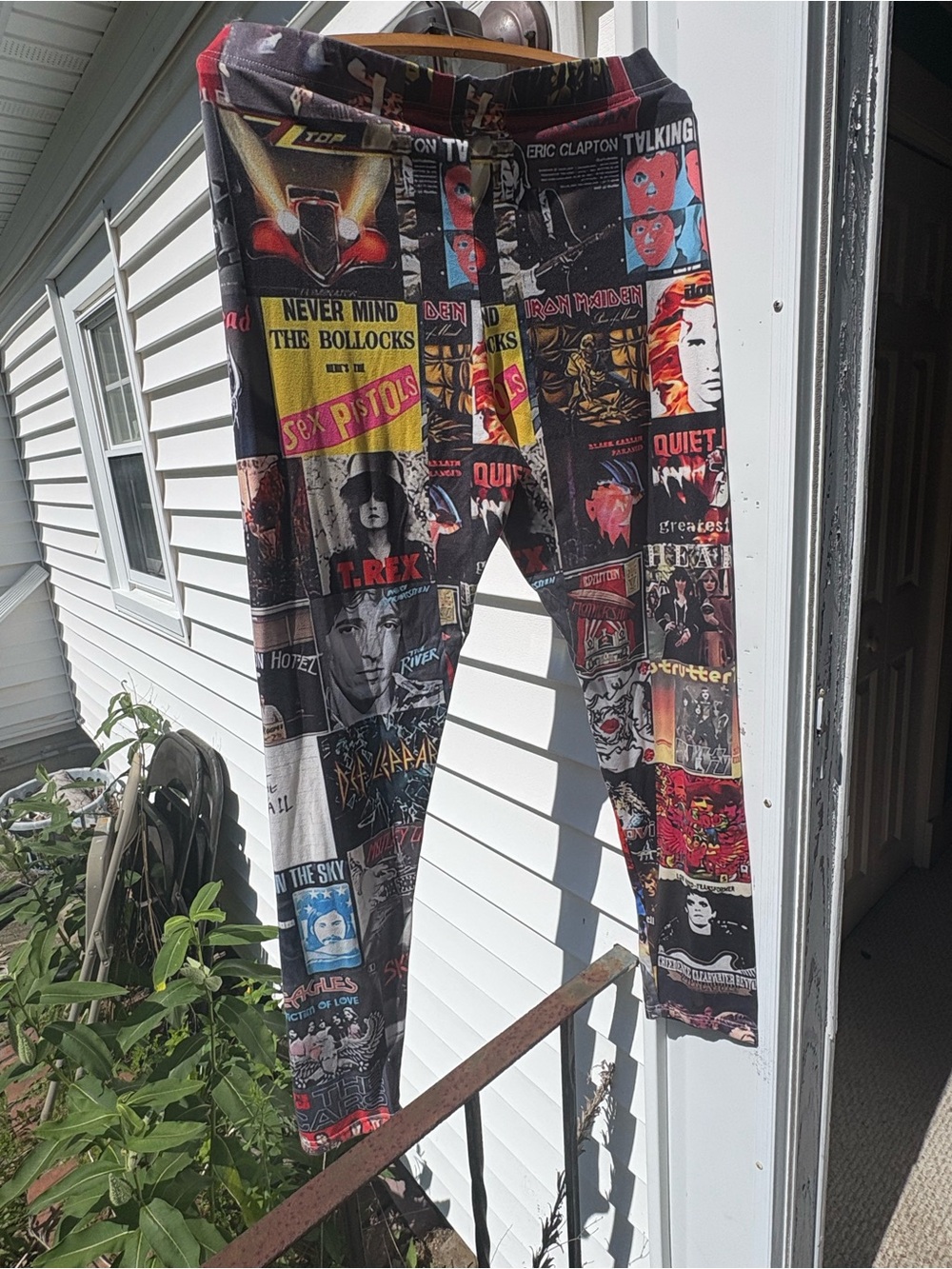 Graphic Band Collage Leggings in Multicolor